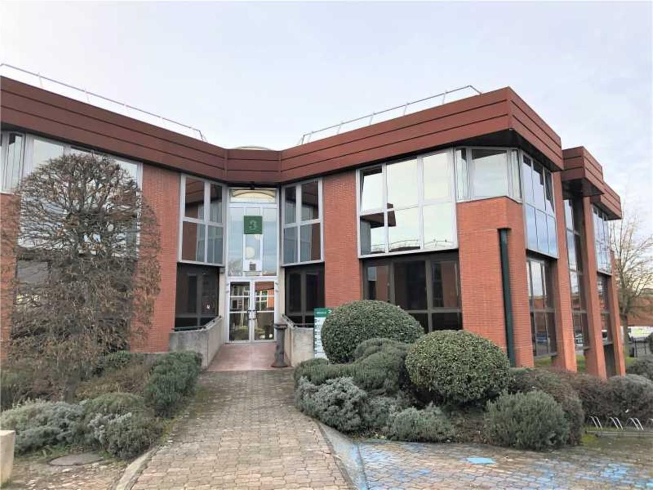 A louer à LABEGE ENOVA, surface de bureaux en trè