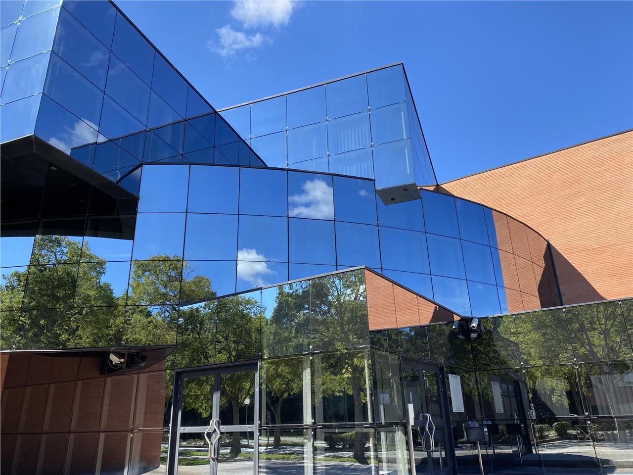 Bureaux à louer, dans un ensemble de qualité  sit