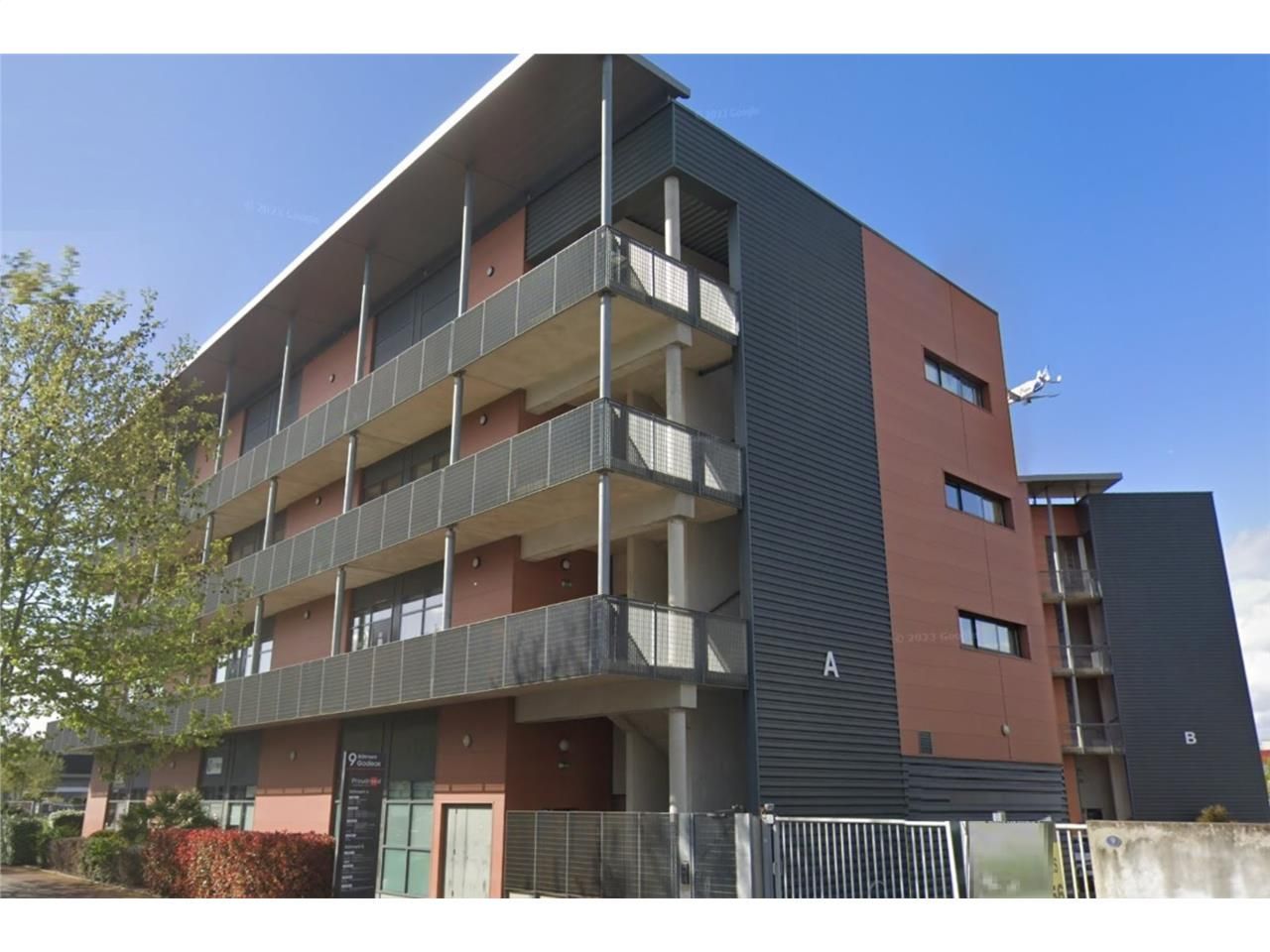 Bureaux à vendre ou à louer dans un programme mix