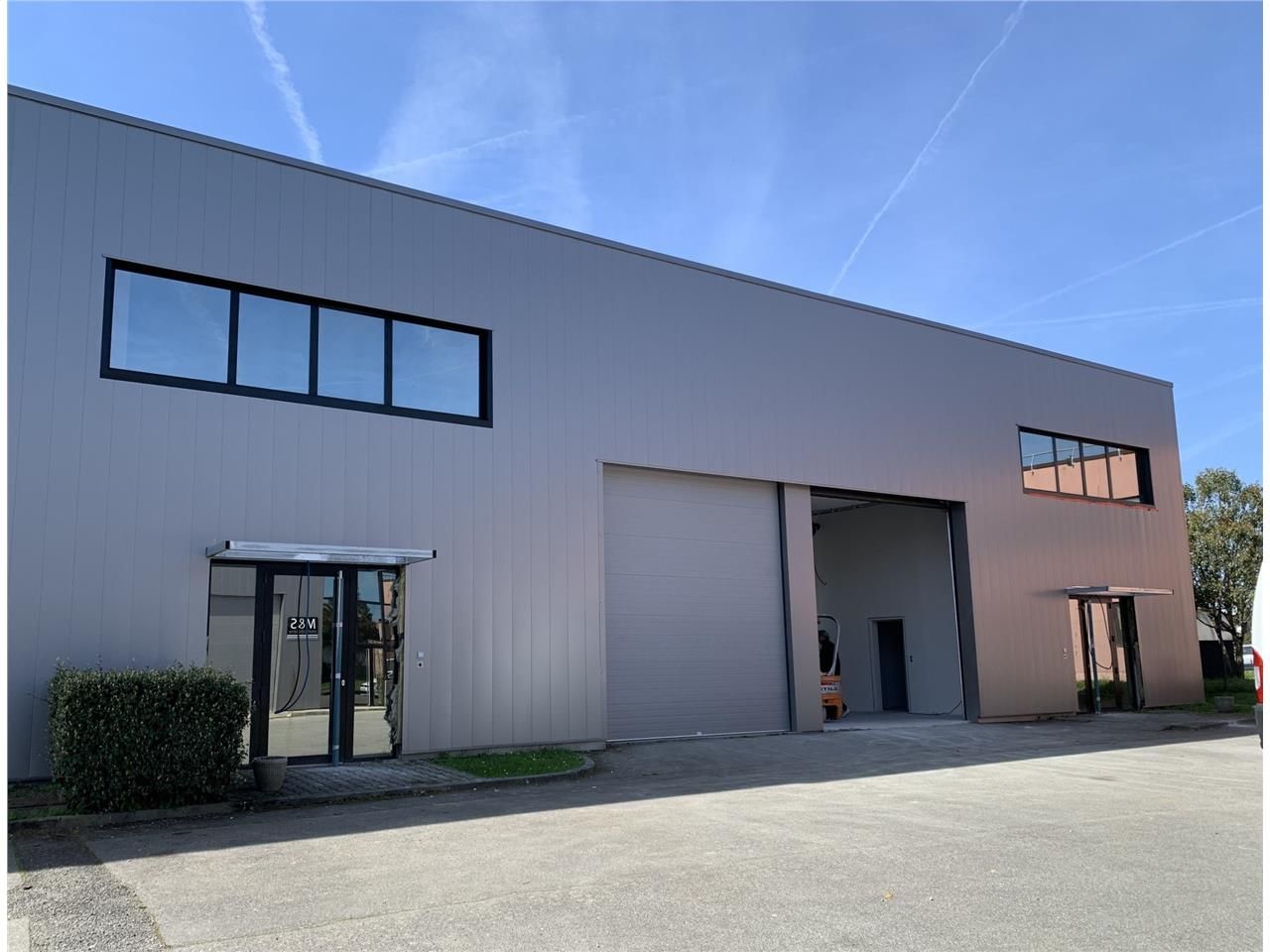 Locaux d'activité récents à louer au Sud-Ouest de