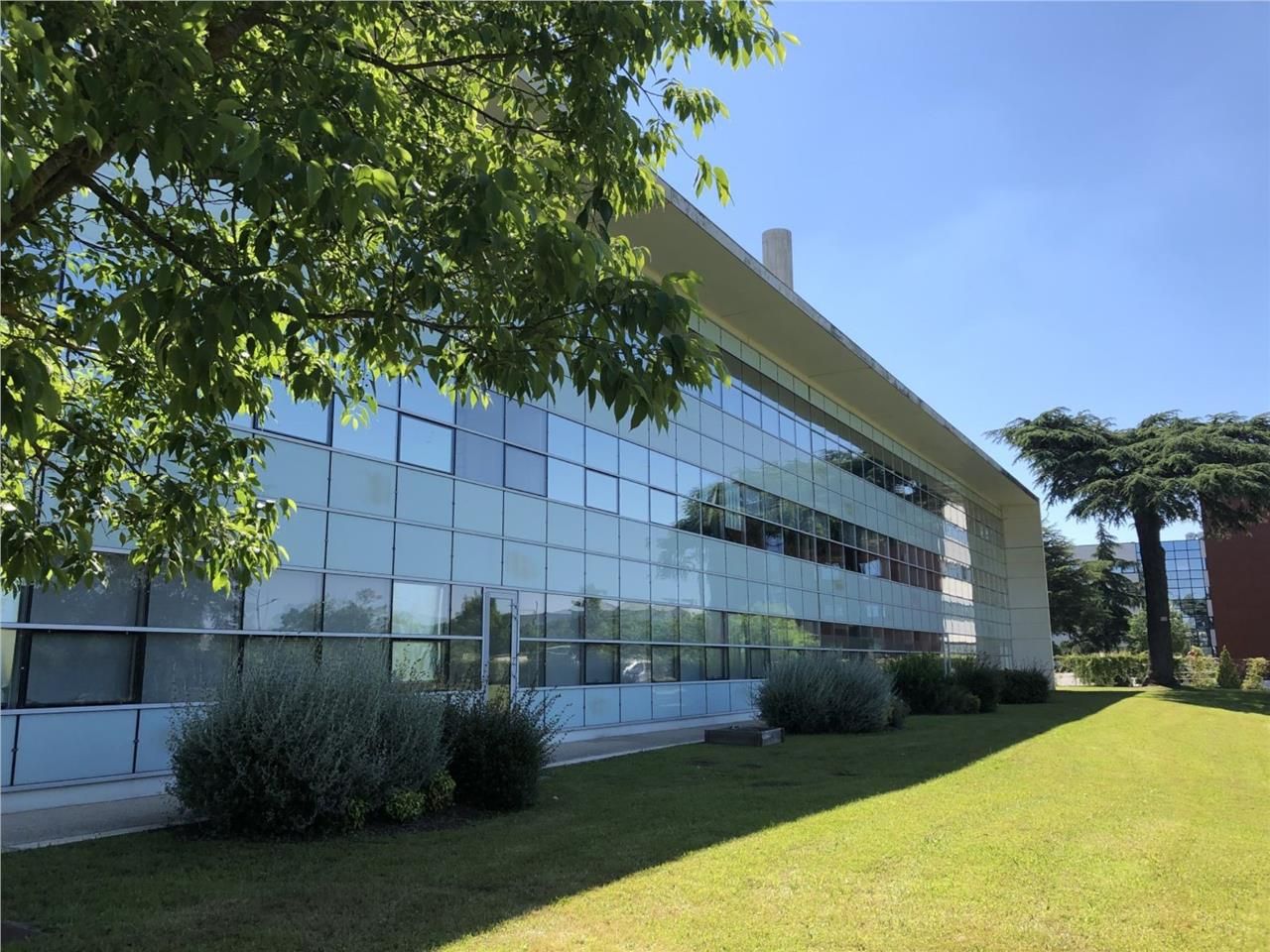 Bureaux à louer à TOULOUSE, dans un immeuble tert