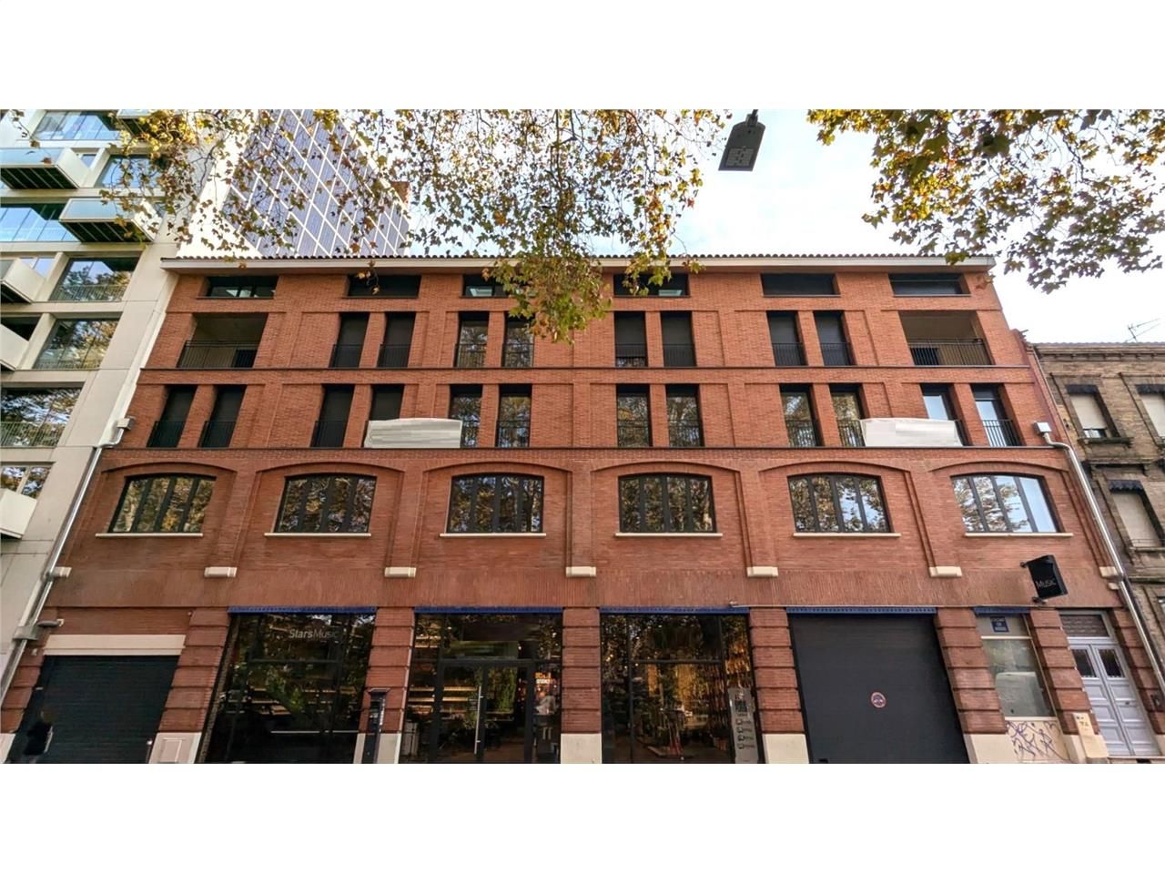 Bureaux neuf à louer à TOULOUSE, en bordure du Ca