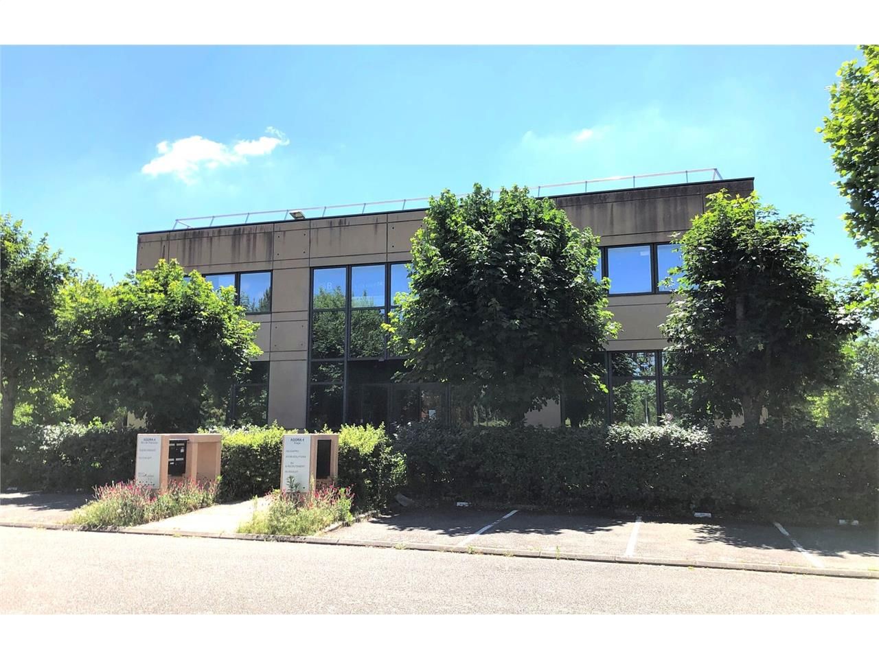 Bureaux à louer à LABEGE ENOVA, dans un immeuble