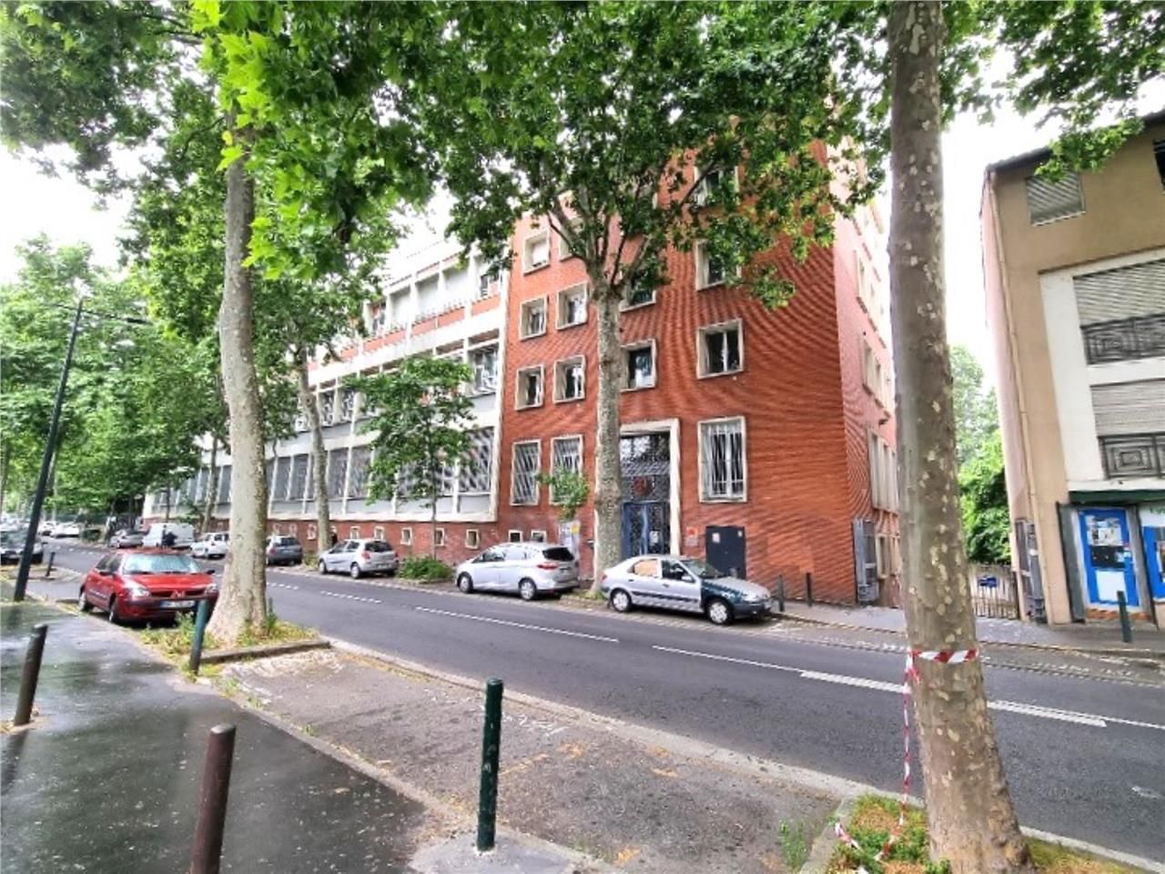 Bureaux à louer dans le secteur de Saint-Michel.