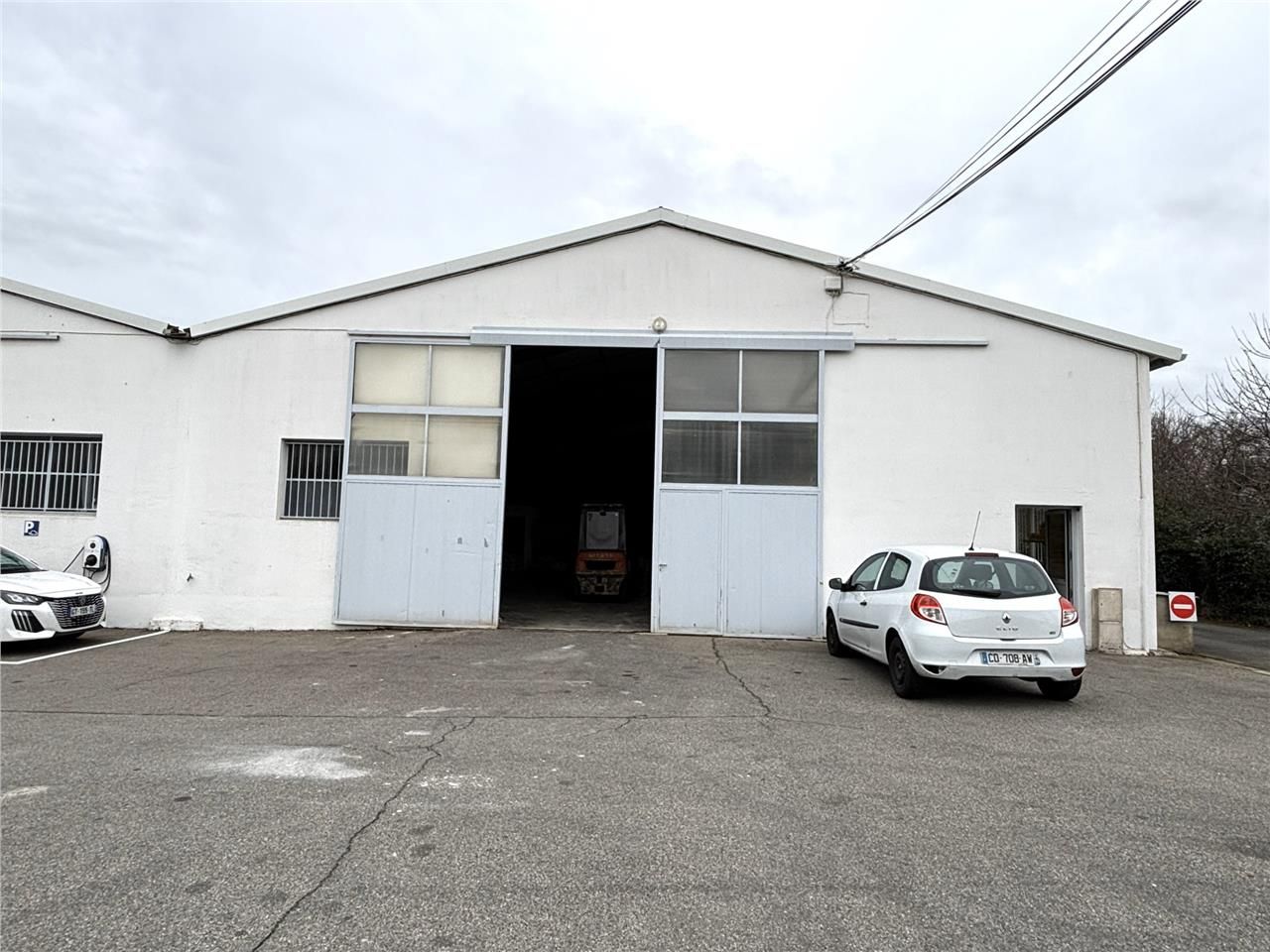 Local d'activité à louer à L'UNION, à l'Est de TO