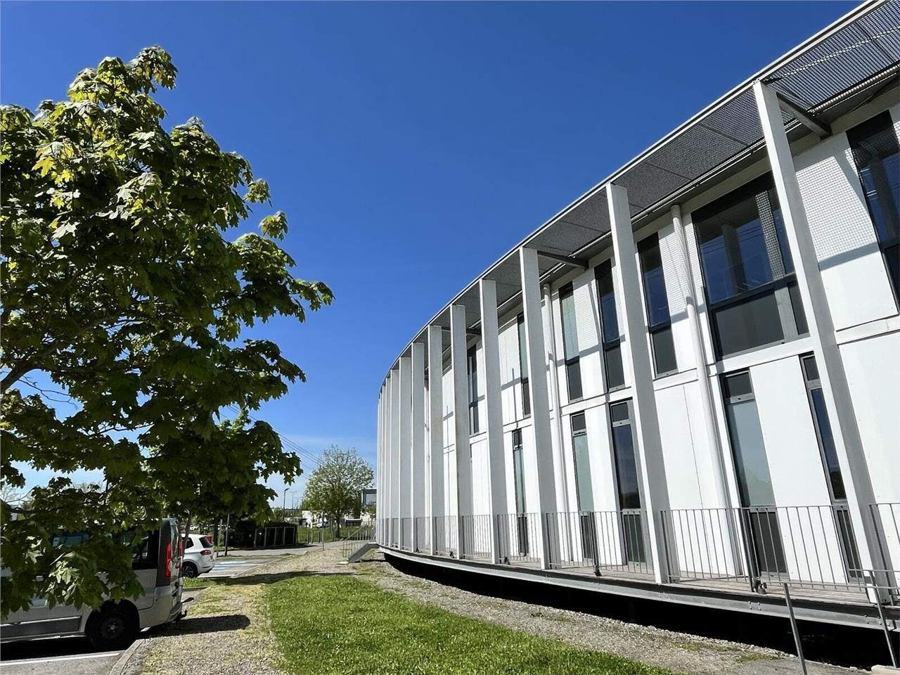 Bureaux à louer dans un immeuble adossé à l'Oncop