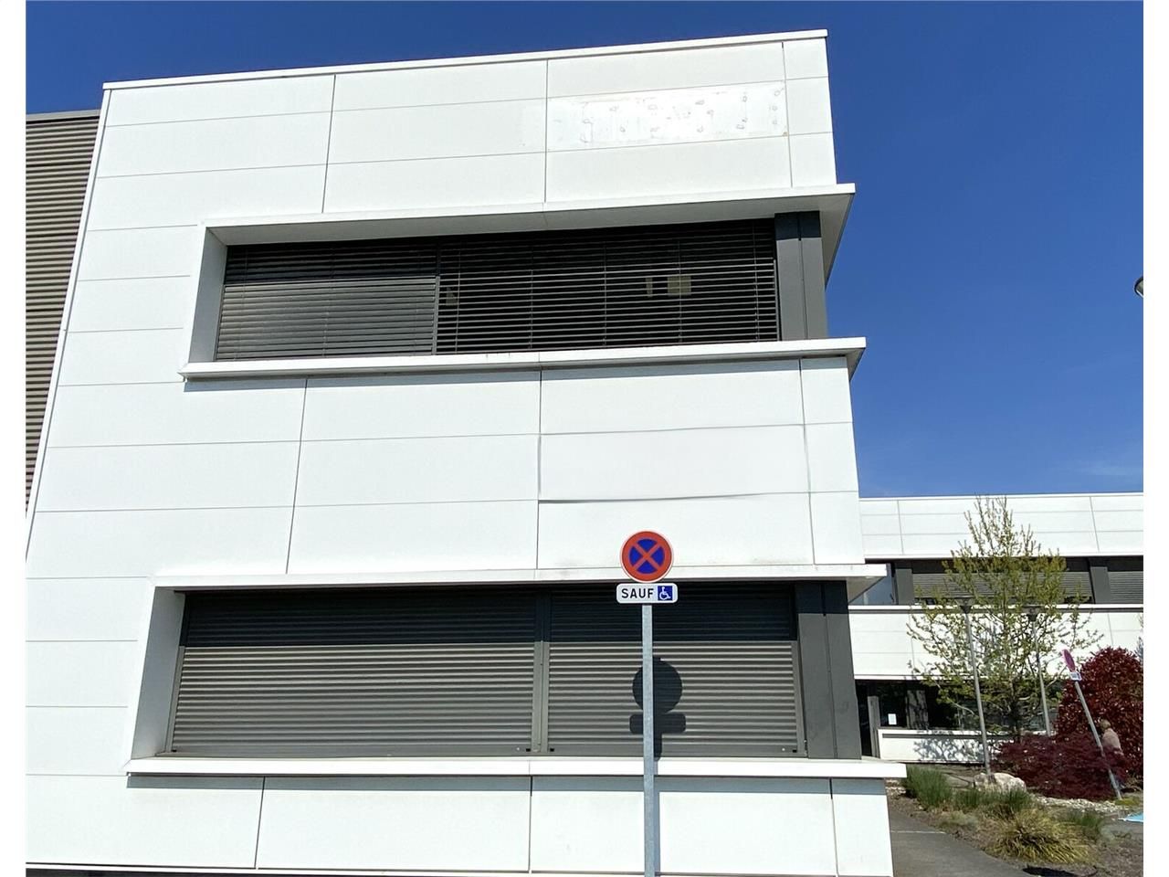 Bureaux à vendre ou à louer à MURET, au coeur de 