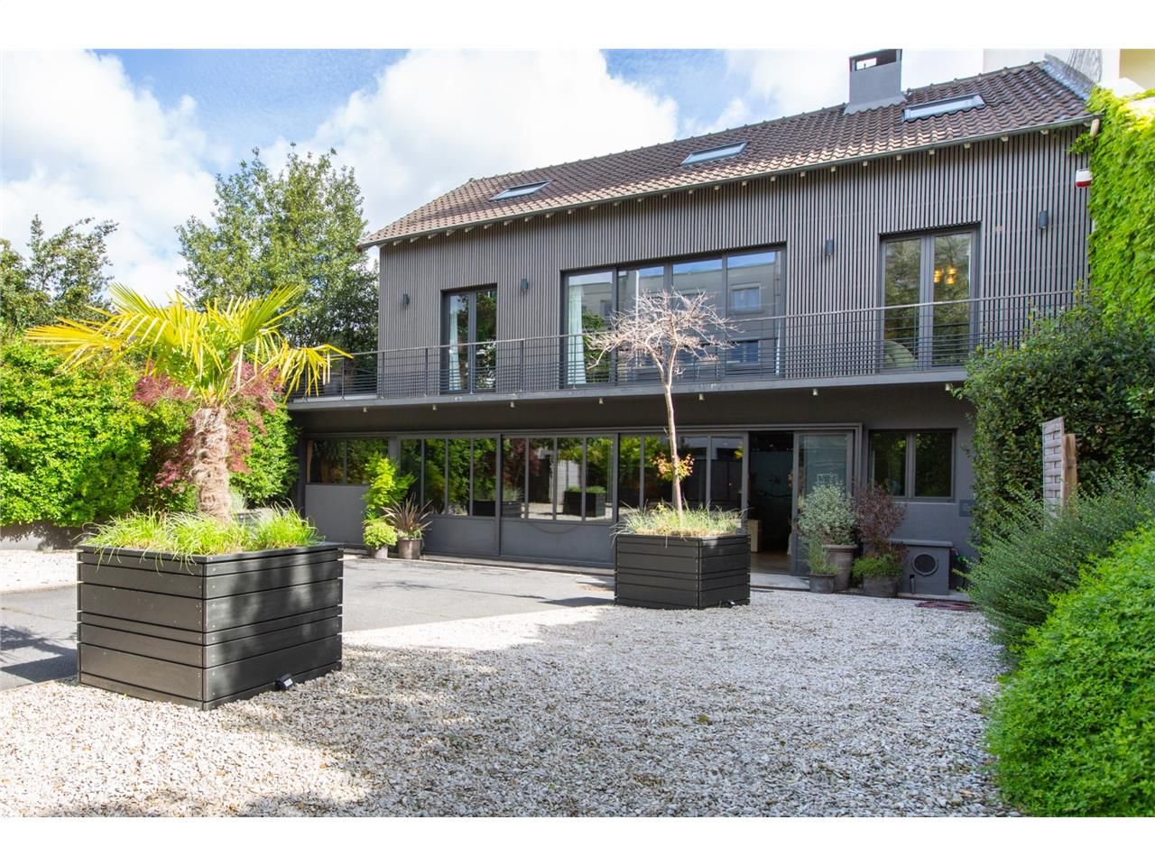 CBRE numéro 1 mondial en immobilier d'entreprise 