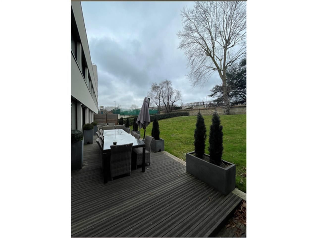 CBRE numéro 1 mondial en immobilier d'entreprise 