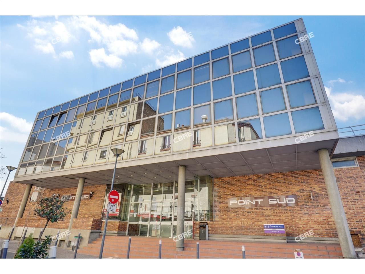 CBRE numéro 1 mondial en immobilier d'entreprise 