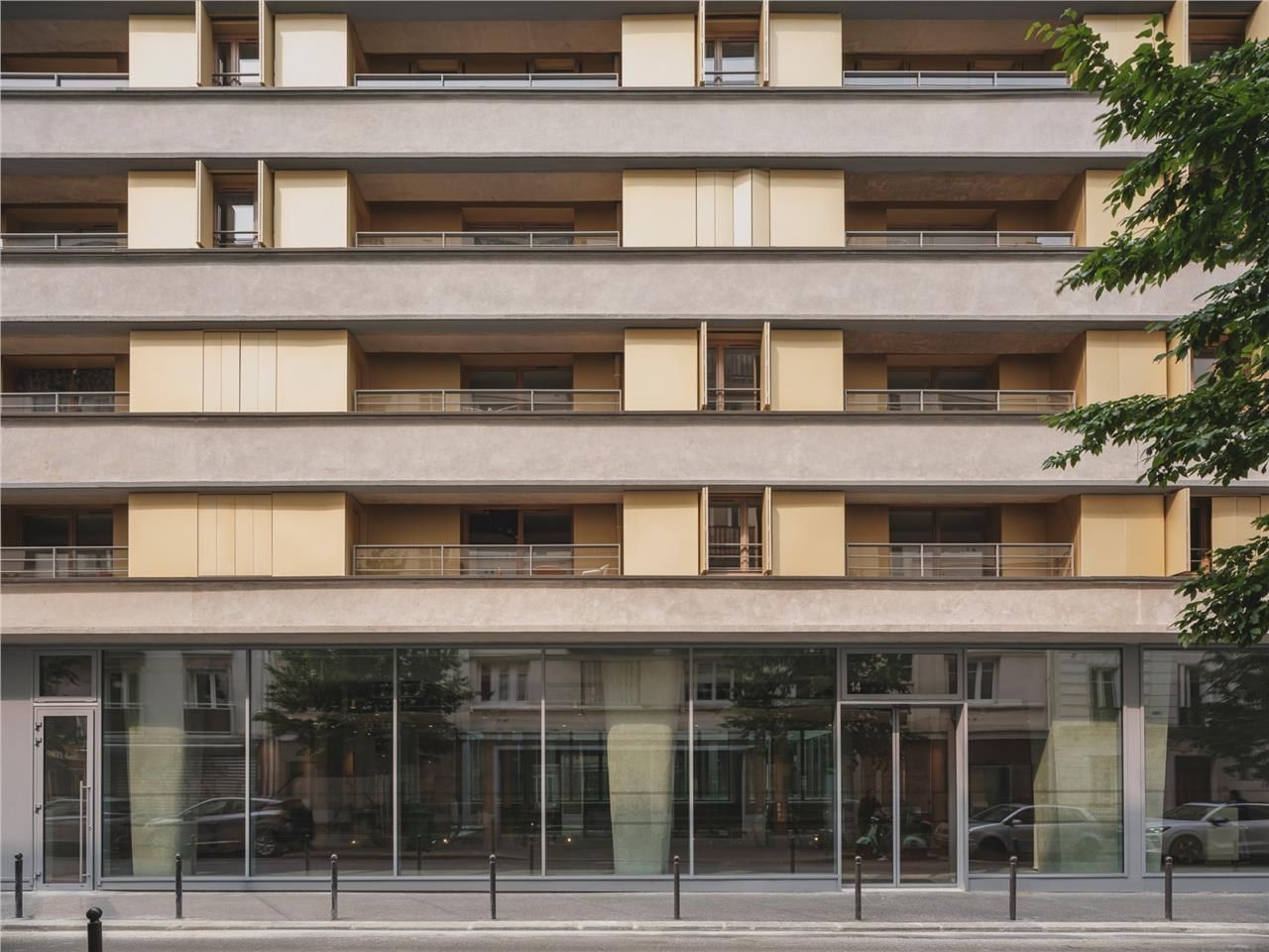 Au coeur du quartier Jules Joffrin, au pied d'un 