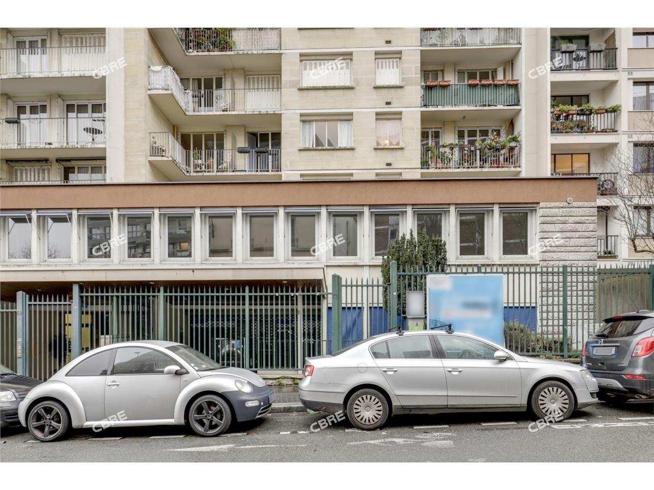 CBRE vous propose une surface de bureaux à vendre