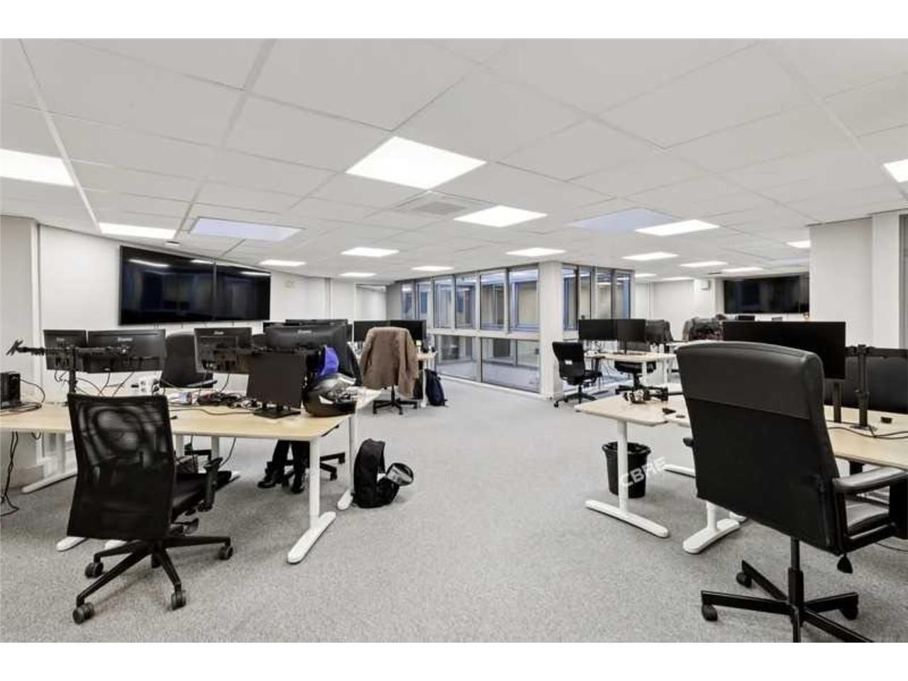 CBRE numéro 1 mondial en immobilier d'entreprise 