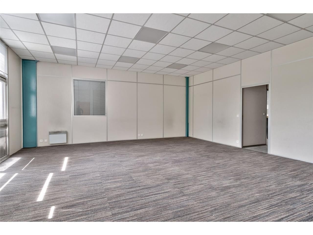 CBRE vous propose à louer une cellule d'activités