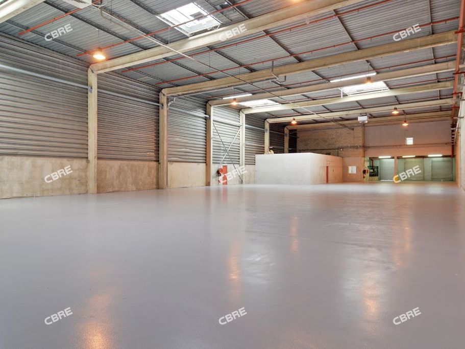 CBRE vous propose à louer, un entrepôt situé sur