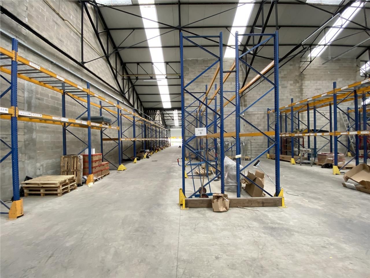 LOGISTIQUE URBAINE - CBRE vous propose à louer de