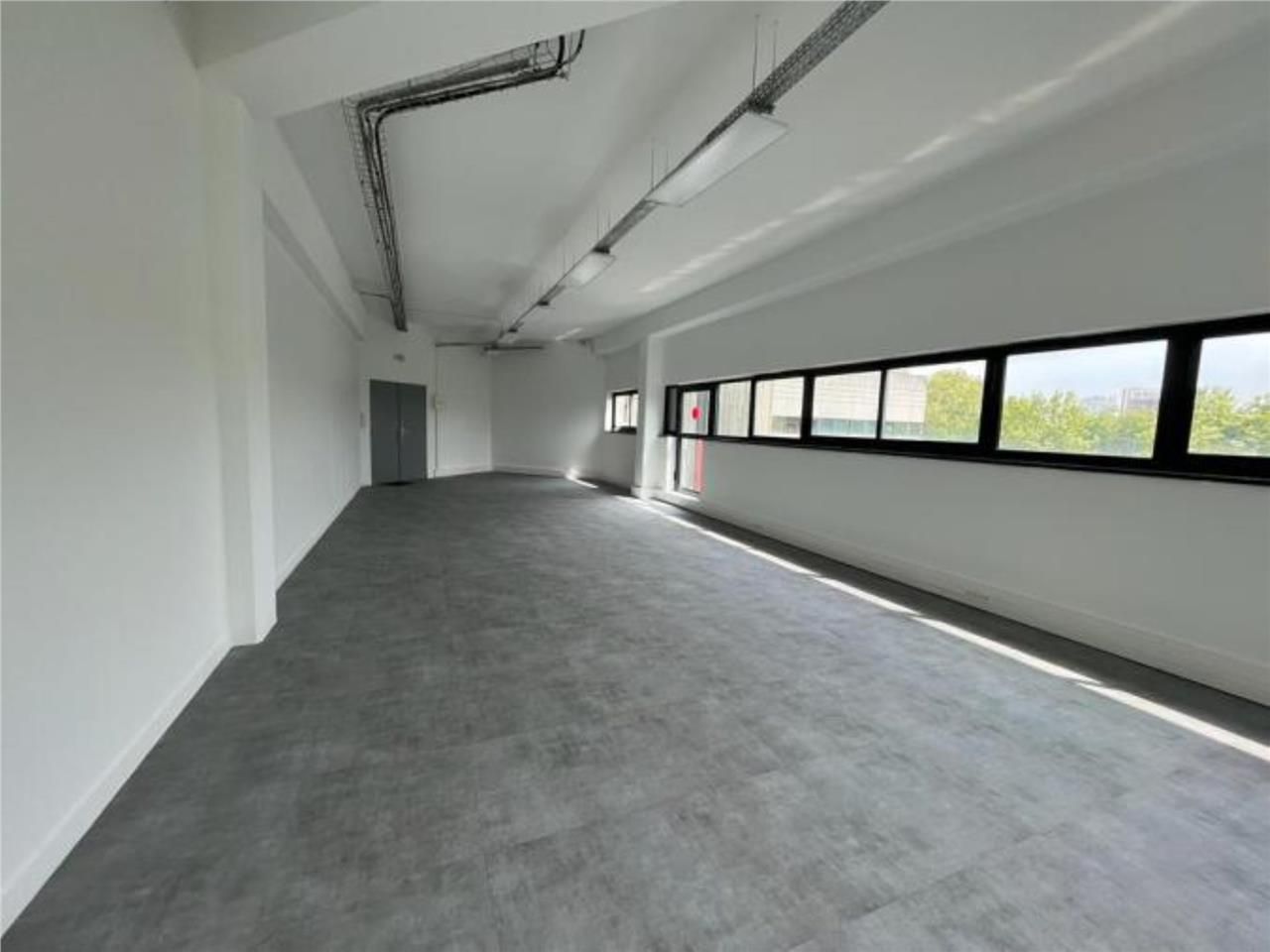 LOGISTIQUE URBAINE - CBRE vous propose à louer, d