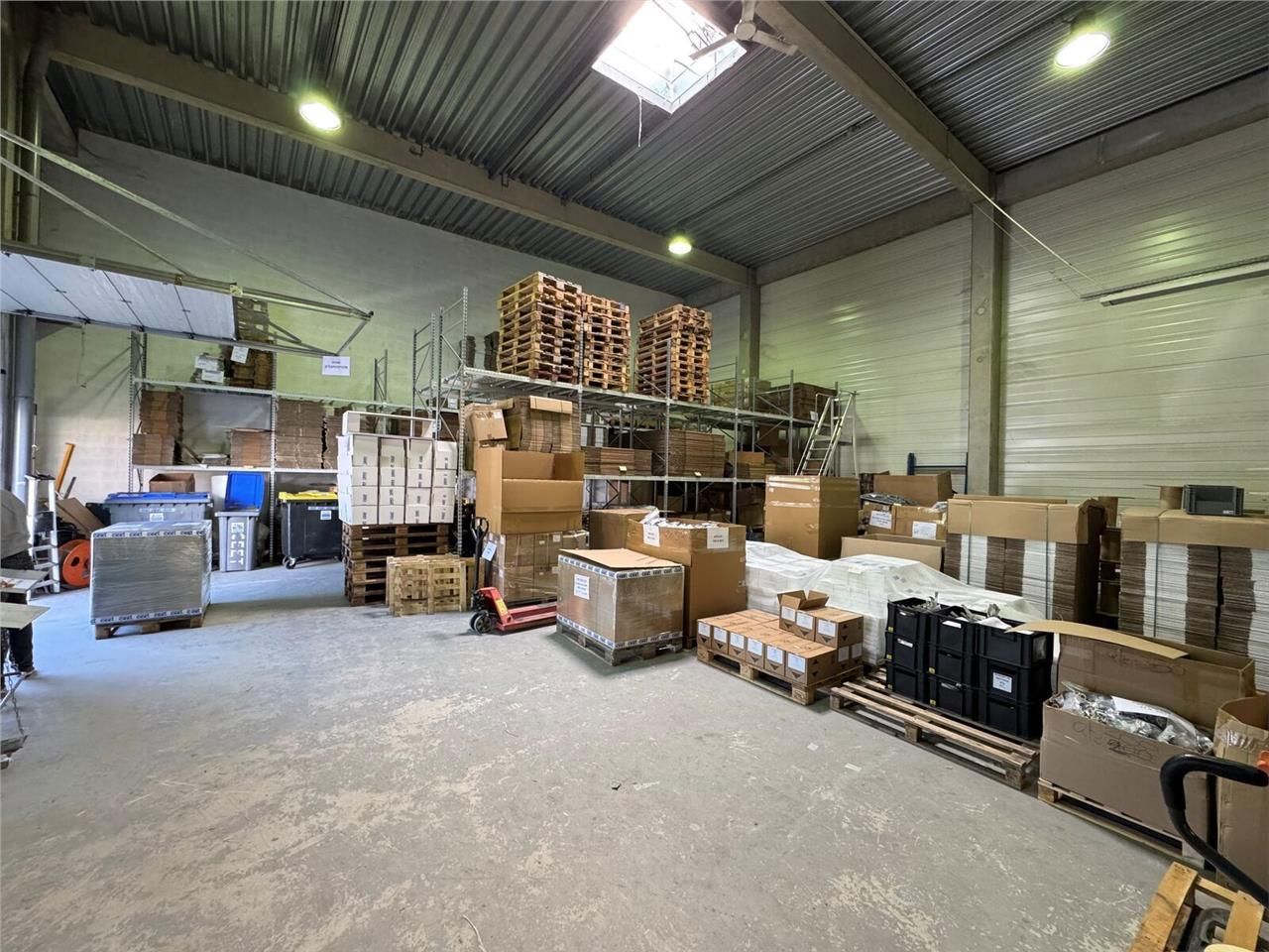 Rare sur le secteur ! CBRE vous propose à louer, 