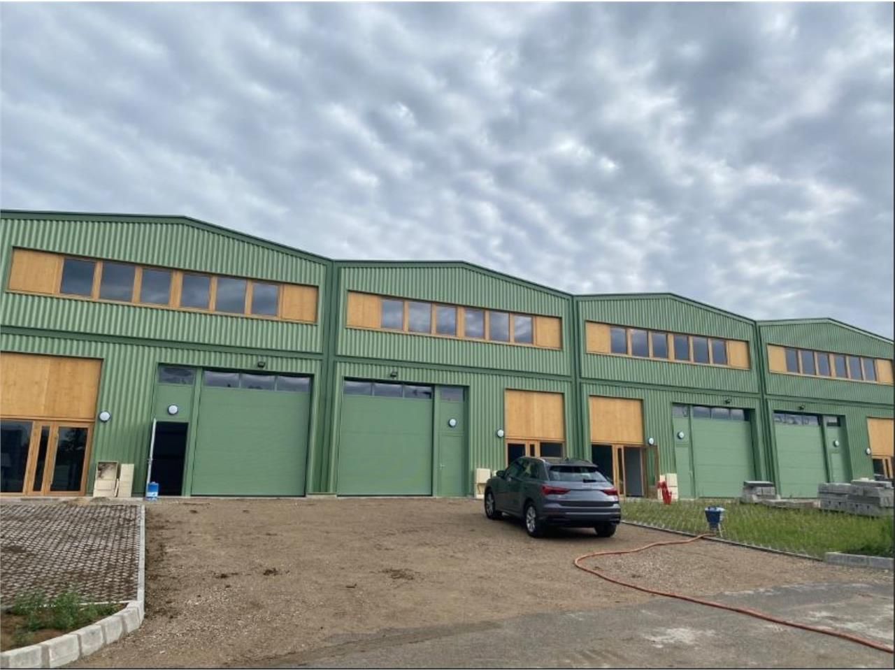 LOGISTIQUE URBAINE - CBRE vous propose à louer, u