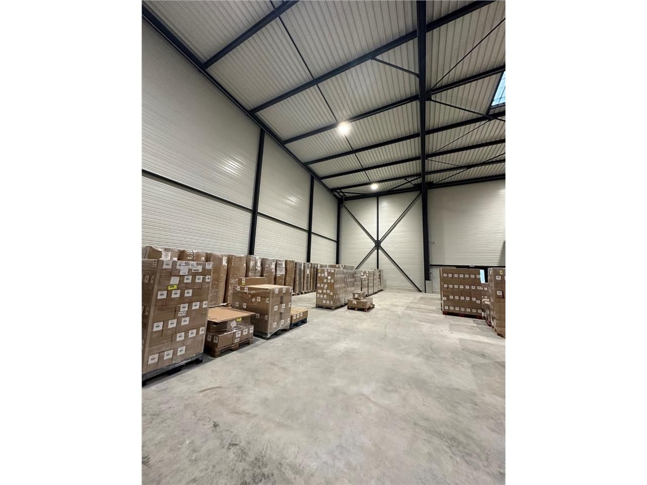 A LOUER - Rare sur le secteur  ! - CBRE vous prop