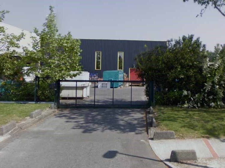 A LOUER - CBRE vous propose sur la commune de Bon