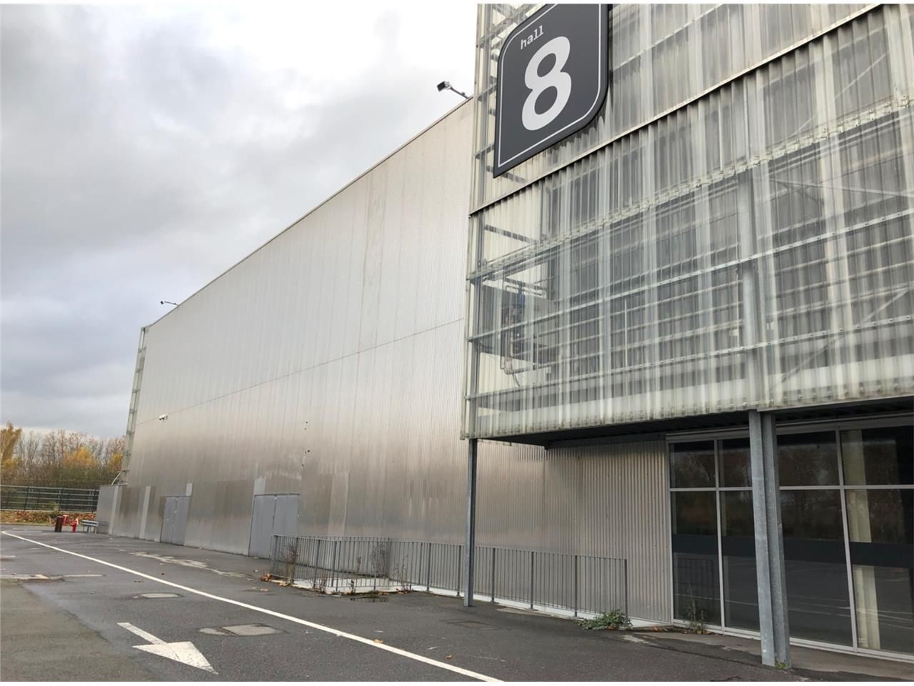 CBRE vous propose à louer un local d'activités si