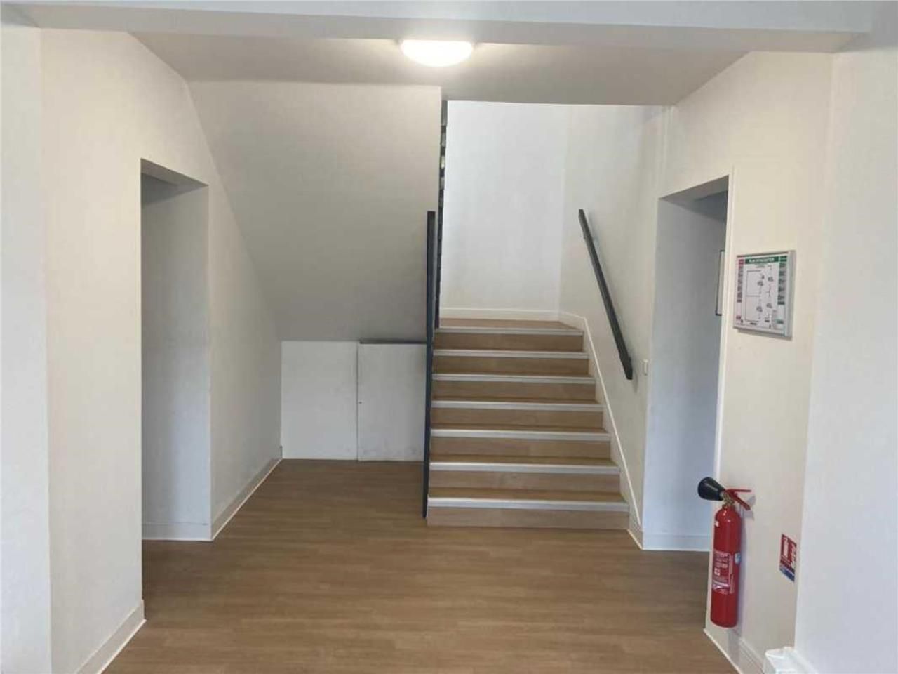 Rare sur le secteur ! Au sein d'un parc d'activit