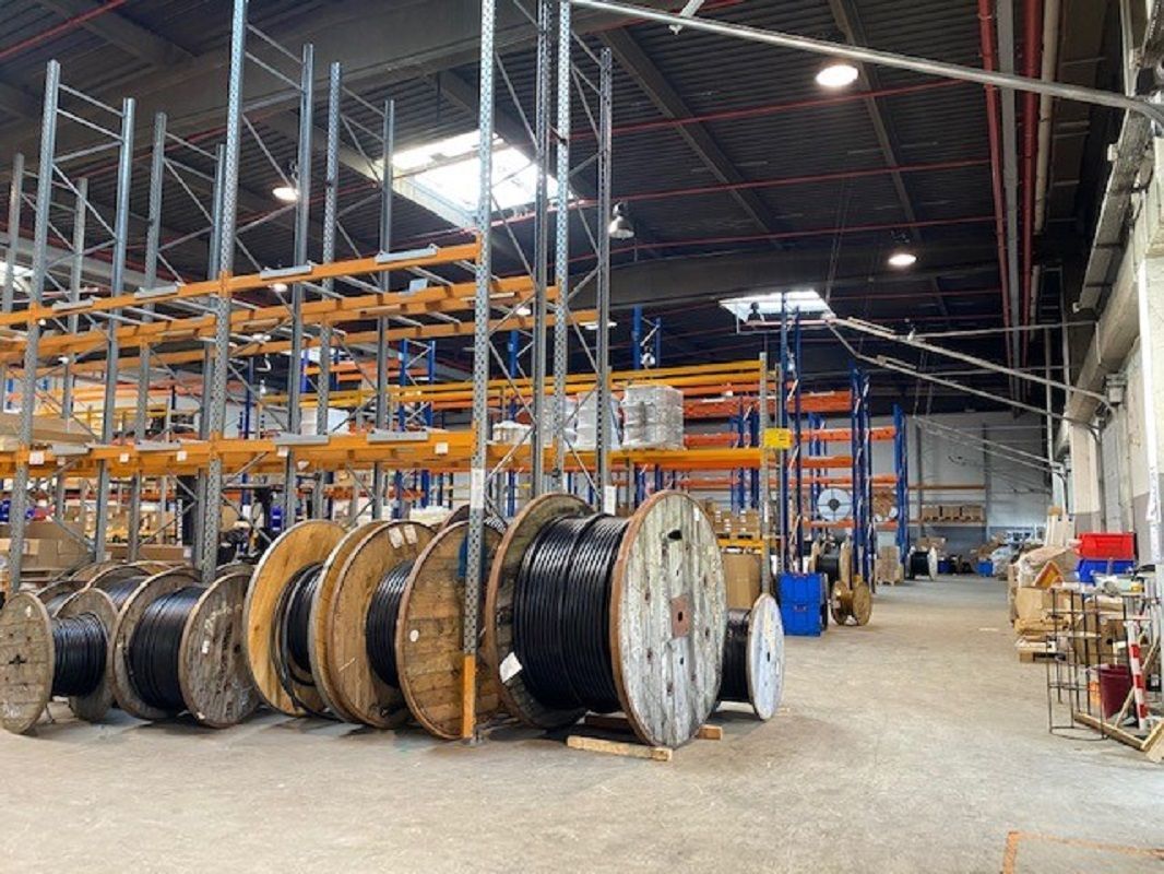 CBRE vous propose à louer, un entrepôt d'activité