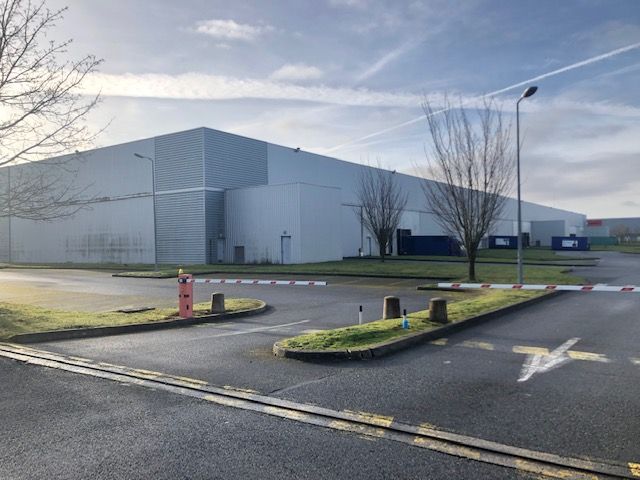 CBRE vous propose à la location, un entrepôt/loca