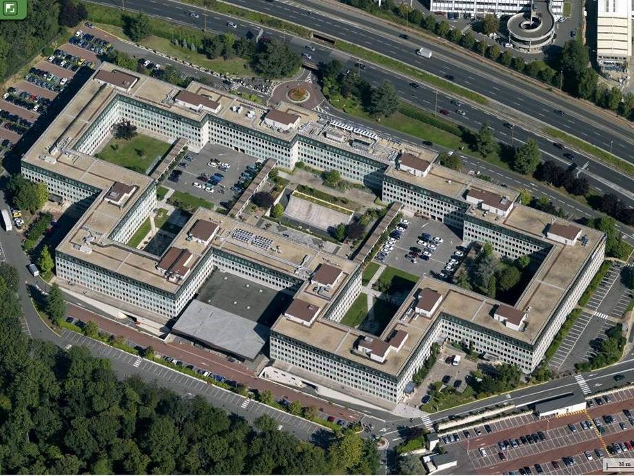 CBRE vous propose à louer, un Data Center/local d