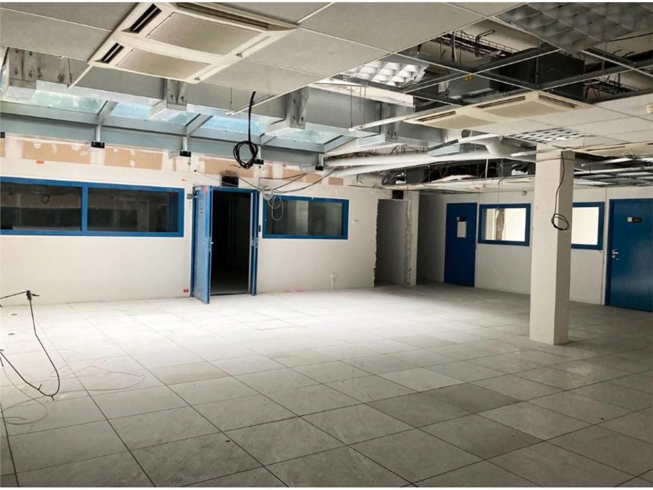 CBRE vous propose à louer, un Data Center/local d