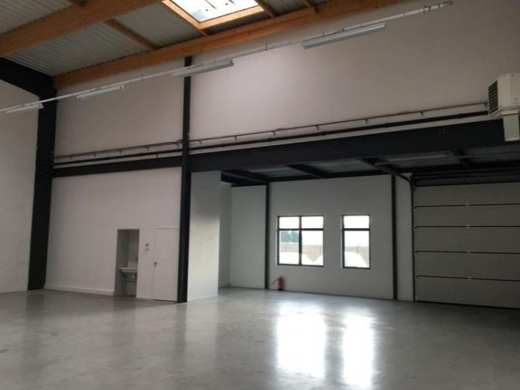 A LOUER - CBRE vous propose sur la commune de Lie