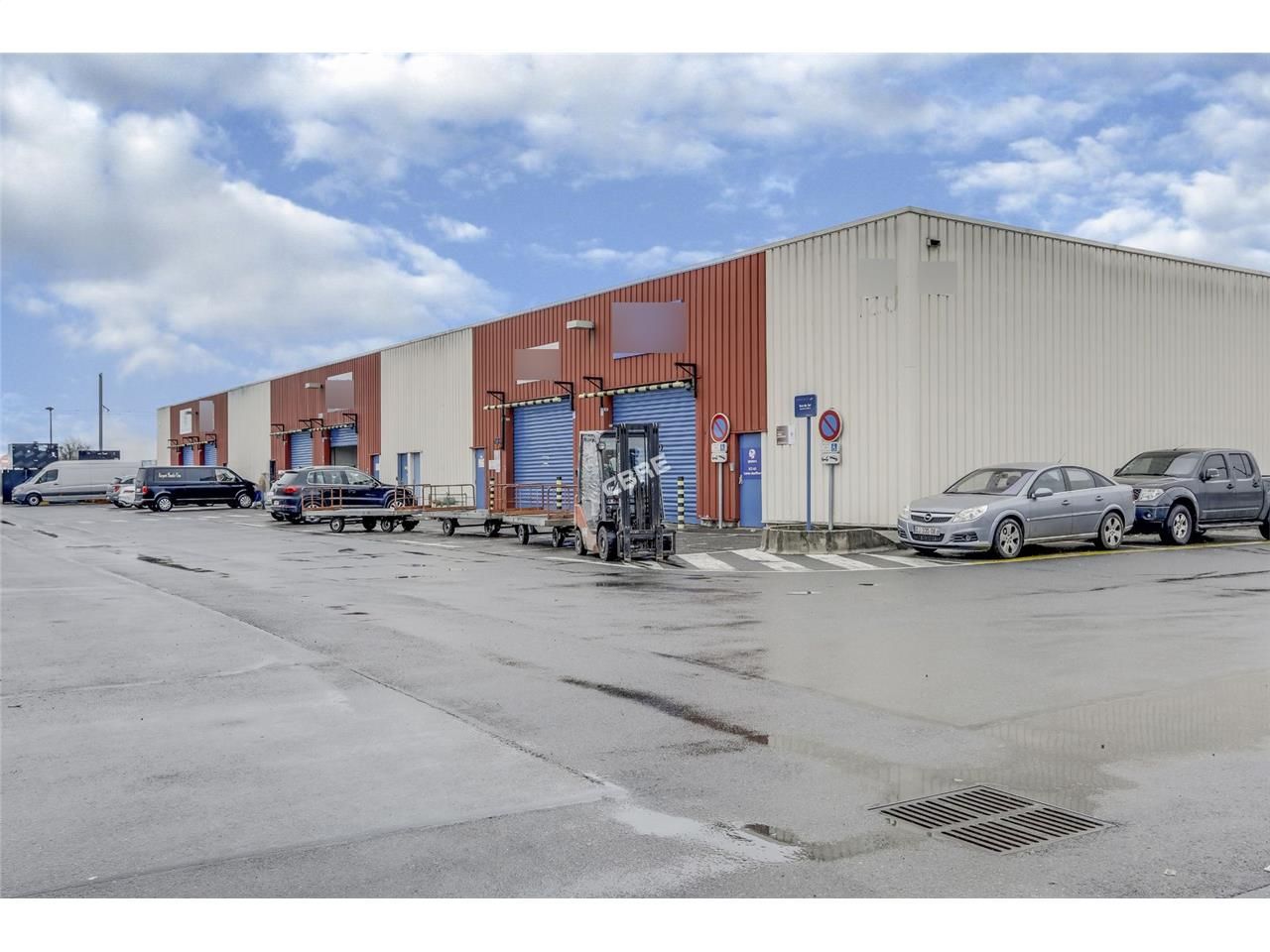 CBRE vous propose à louer, des cellules d'activit