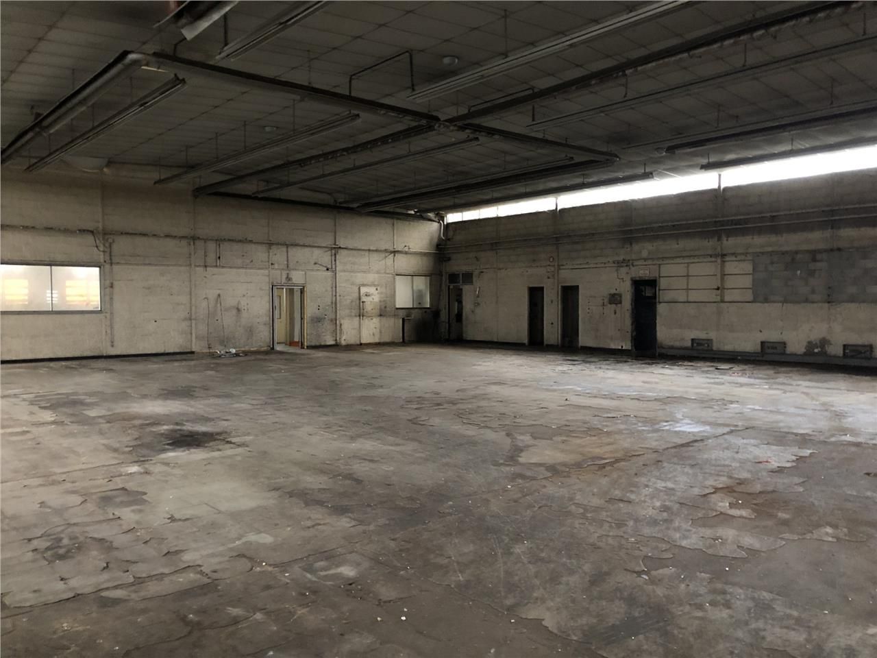 A VENDRE - CBRE vous propose, sur la commune de P