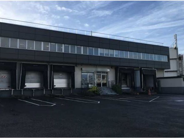 A LOUER - CBRE vous propose sur la commune d'Orly