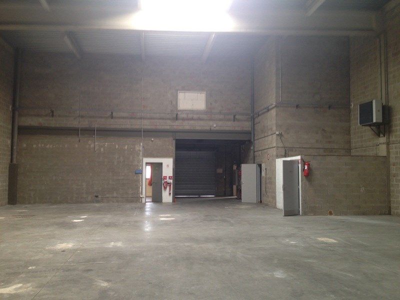 A LOUER - CBRE vous propose sur la commune d'Orly