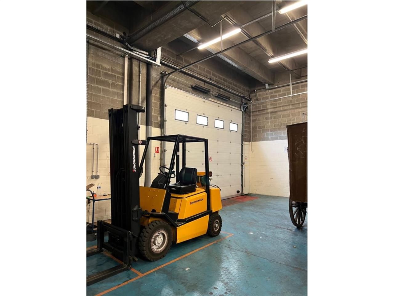 CBRE vous propose à vendre ou à louer un entrepôt