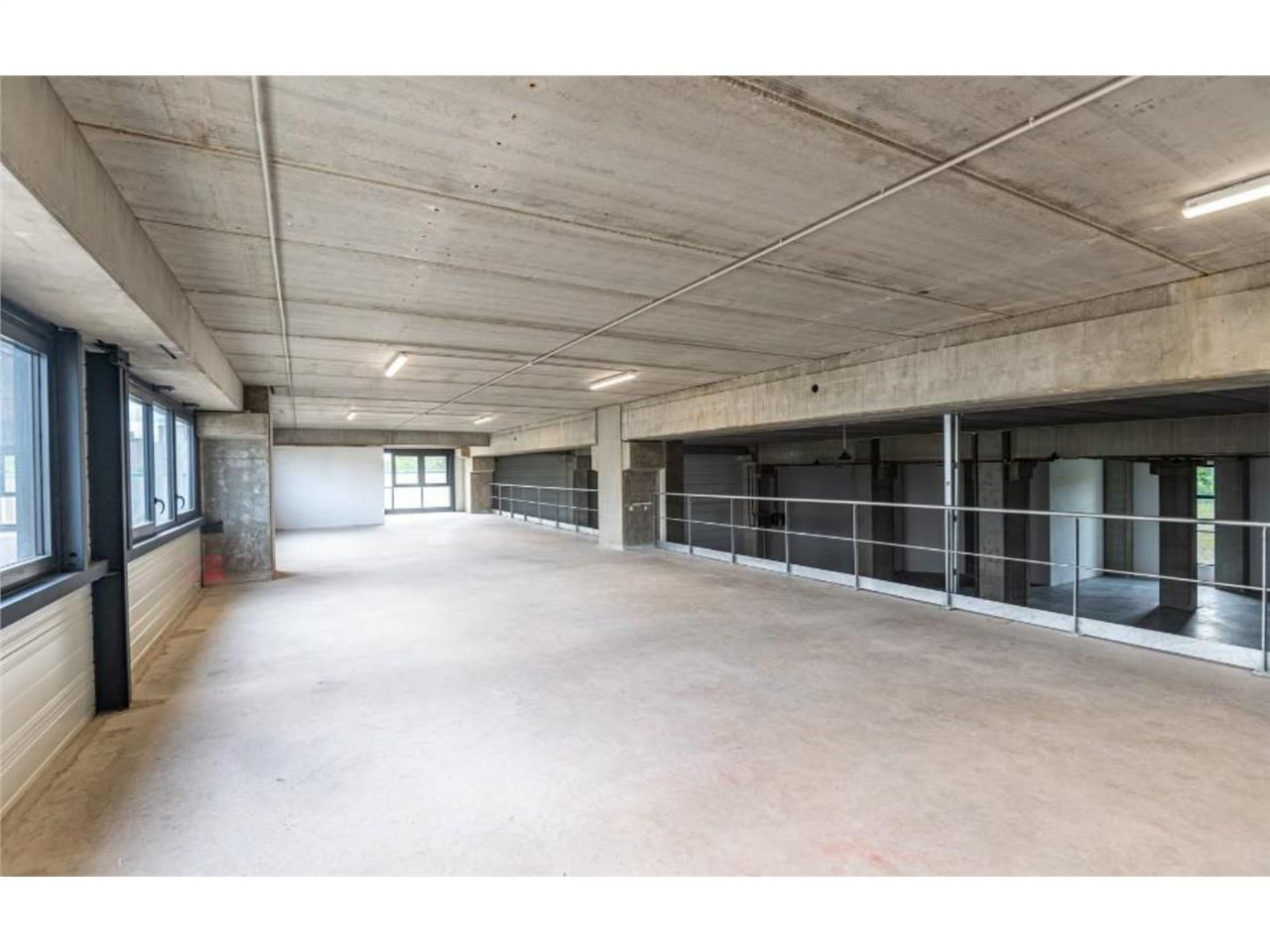 LOGISTIQUE URBAINE - CBRE vous propose à louer, u