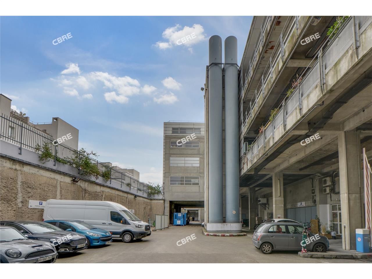 CBRE vous propose à louer, des lots d'activités a