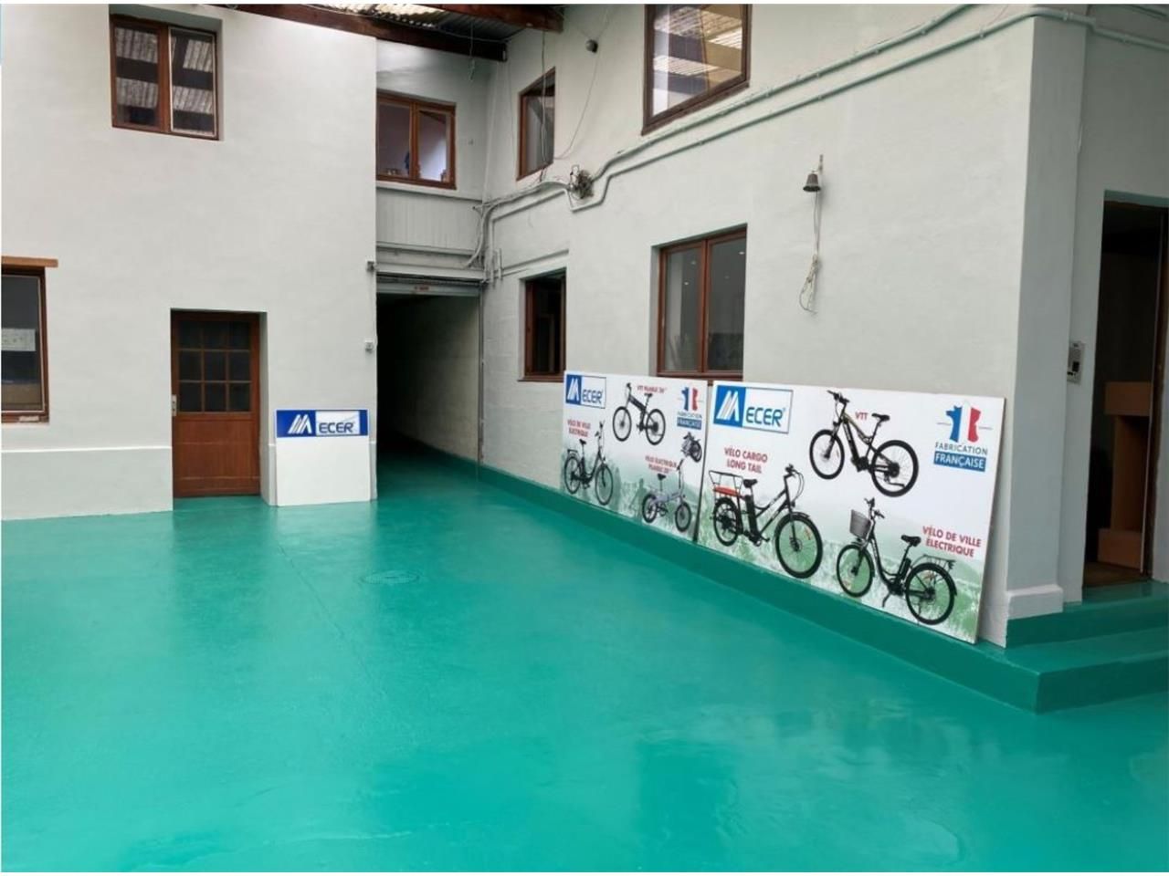 CBRE vous propose à louer un entrepôt/local d'act