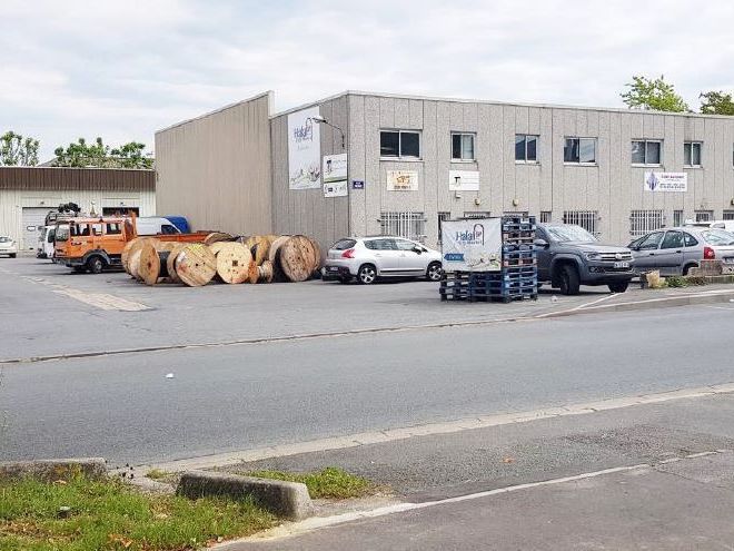 CBRE vous propose à louer un entrepôt/local d'act