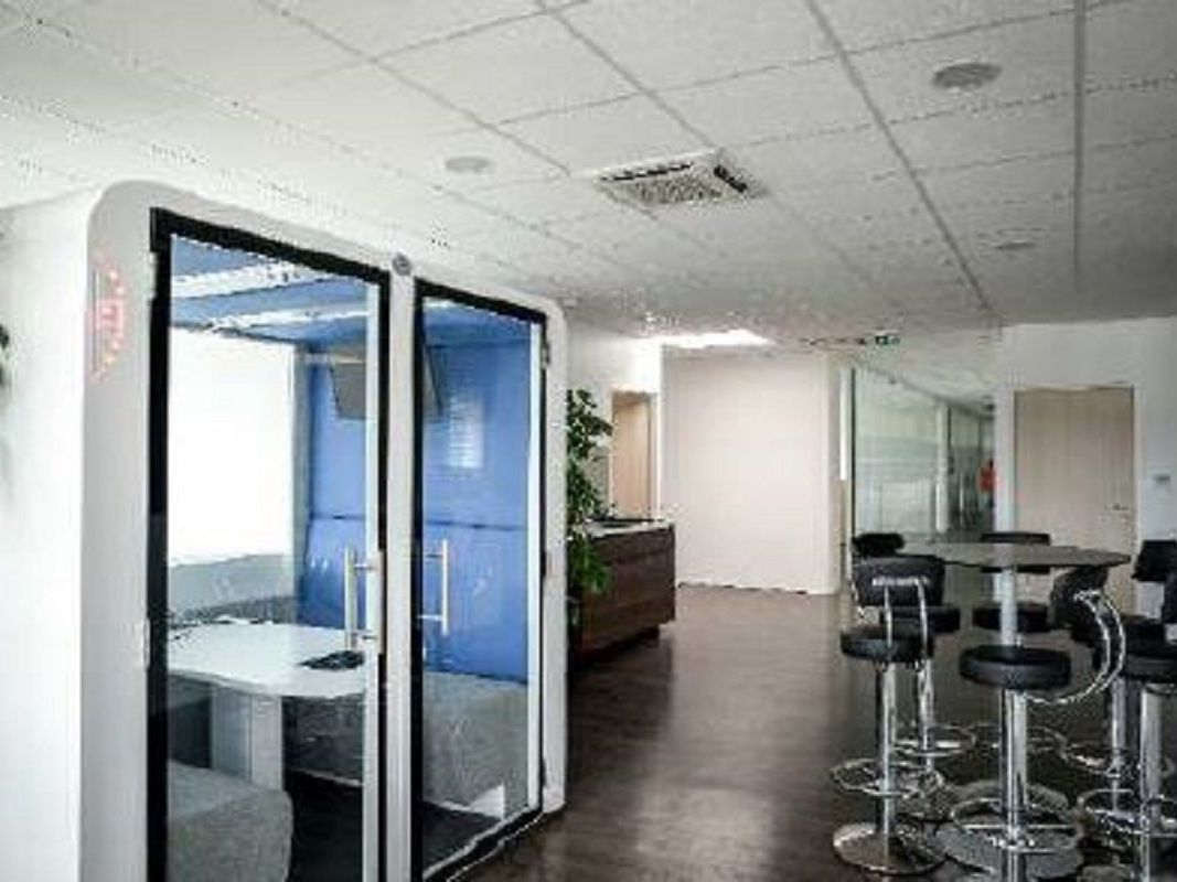 CBRE vous propose à vendre ou à louer, des locaux