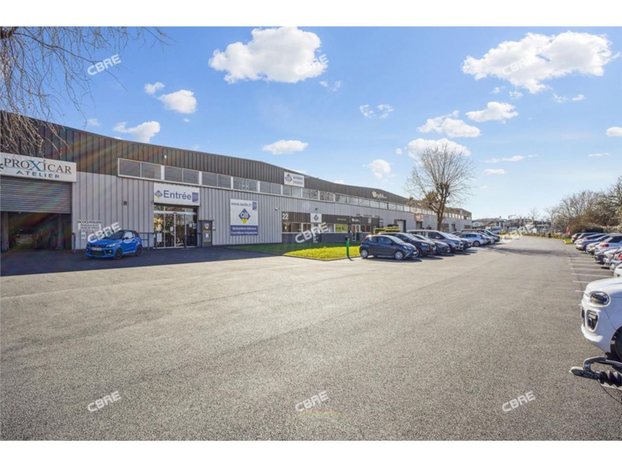 CBRE vous propose à louer un entrepôt/local d'act