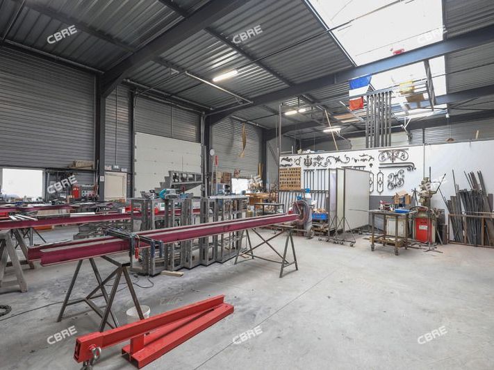 A LOUER - CBRE vous propose sur la commune de Mar