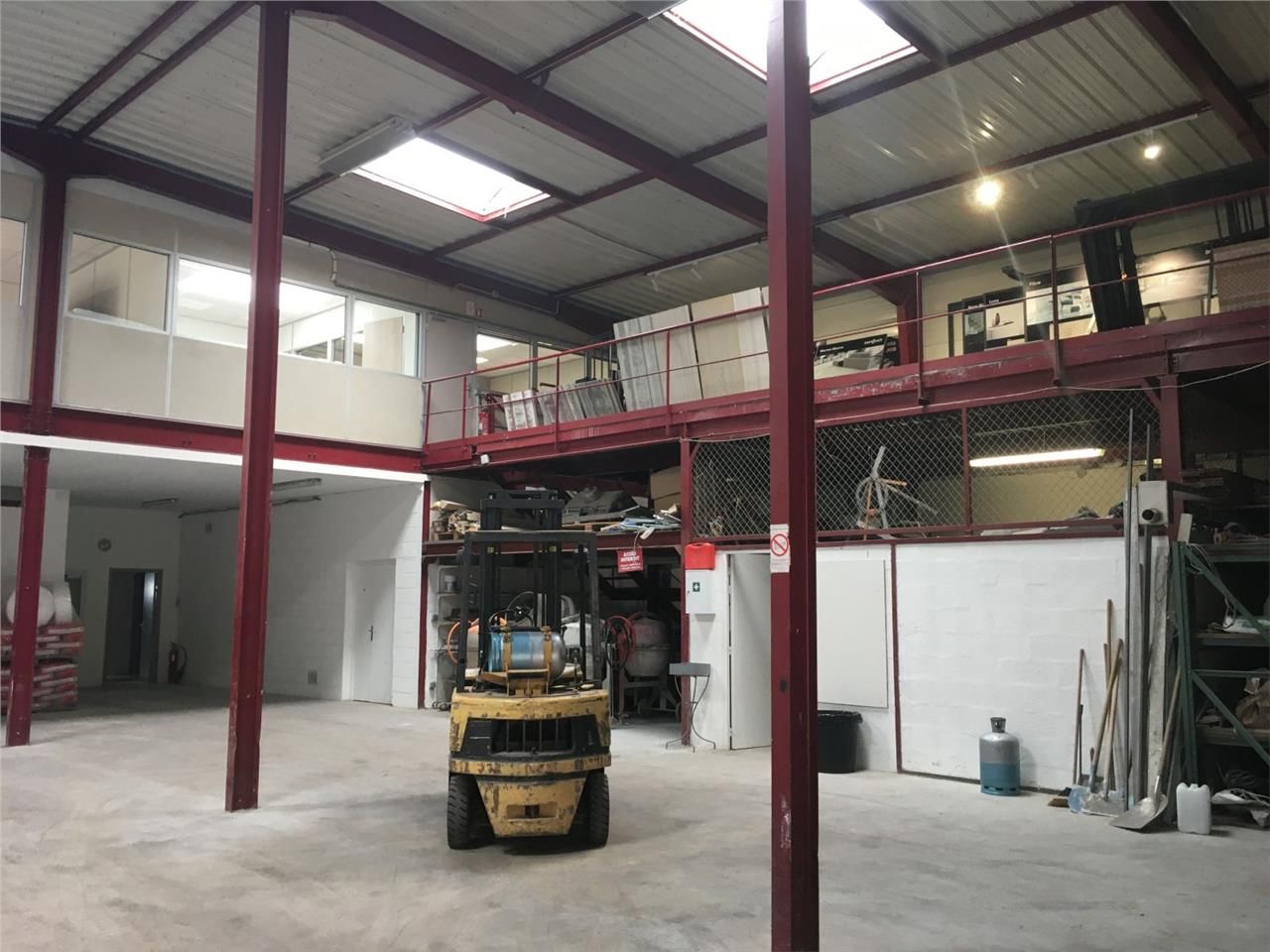 A LOUER - CBRE vous propose au coeur de la Zone I