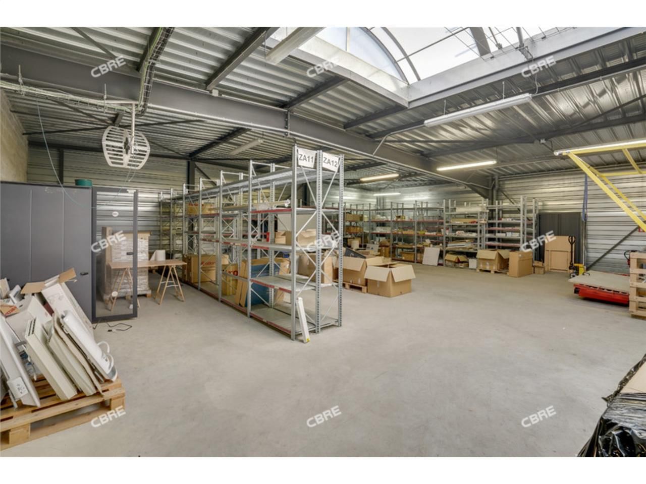 A LOUER - CBRE vous propose sur la commune de Lis