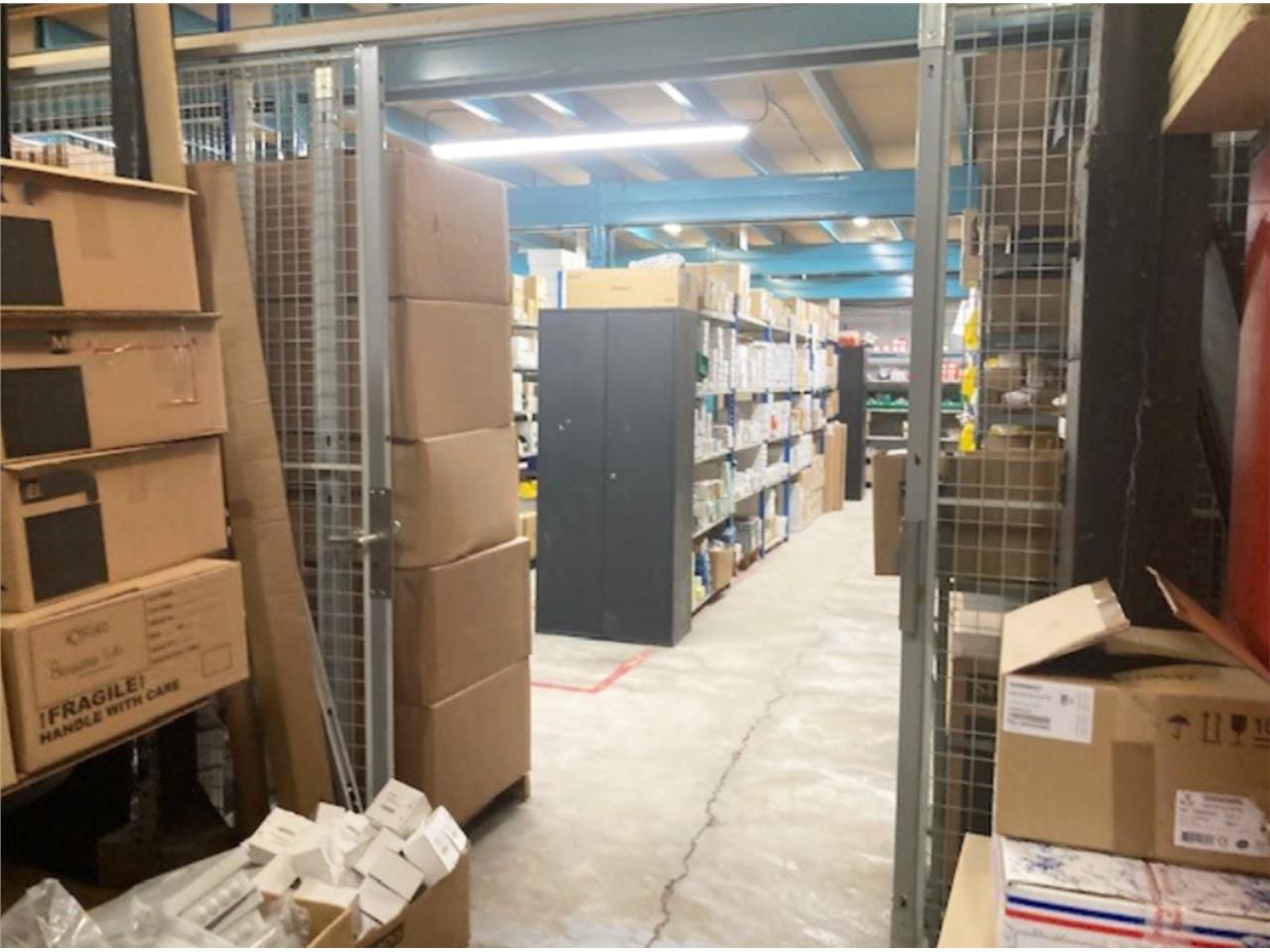 CBRE vous propose à vendre, un entrepôt/local d'a