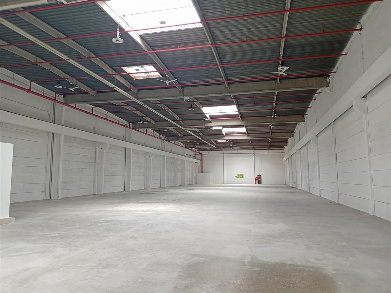 LOGISTIQUE URBAINE - CBRE vous propose à louer da