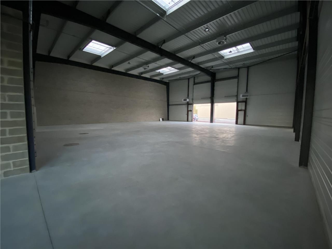 CBRE vous propose à louer un entrepôt/local d'act