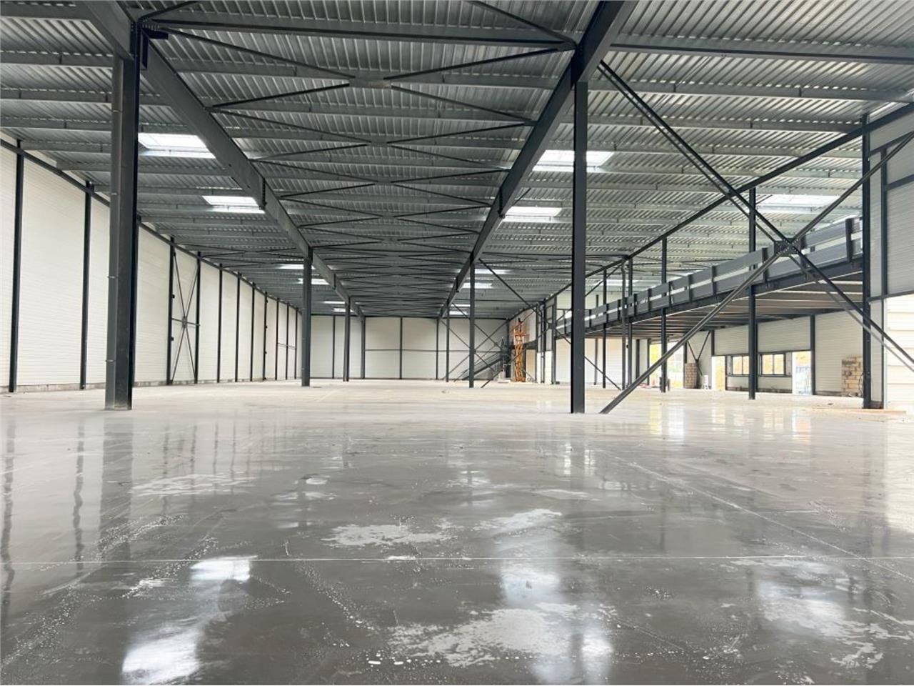 LOGISTIQUE URBAINE - Rare sur le secteur! CBRE vo